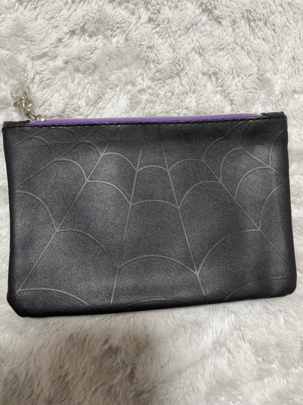 NWOT Ipsy Spider Web Makeup Bag